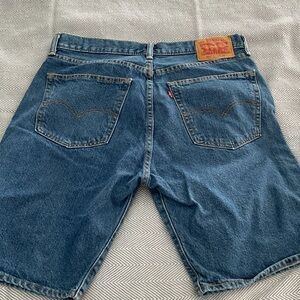 Levi's 505 Classic Blue Jean Shorts for Men, size 36